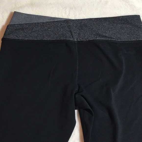Vintage! LULULEMON Astro Wunder Under Crop - Picture 14 of 14